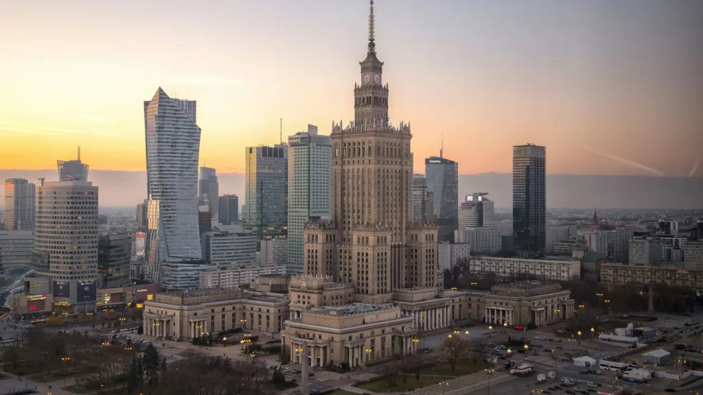 Варшава: центр міста на заході сонця